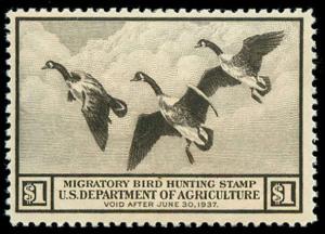 momen: US Stamps #RW3 Duck Mint OG NH F/VF