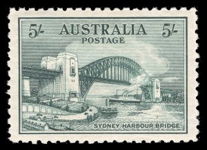 MOMEN: AUSTRALIA SG #143 1932 MINT OG VLH XF £425 LOT #65426