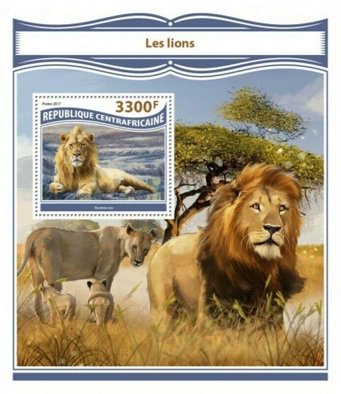 Central Africa - 2017 Lions - Stamp Souvenir Sheet - CA17812b