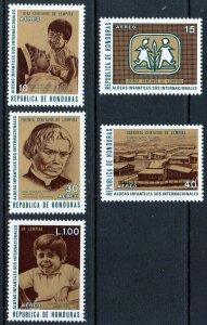 Honduras MNH Airmail Golden Years Infants 1972