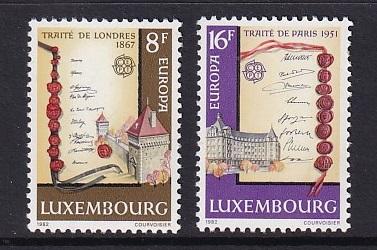 Luxembourg   #672-673   MNH   1982   Europa  treaty of London and Paris