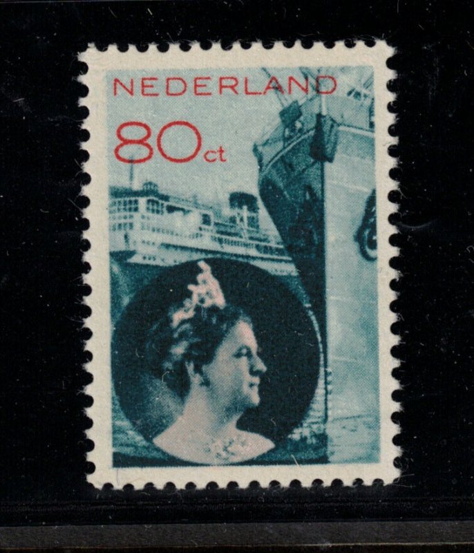 Netherlands #201 Very Fine Never Hinged
