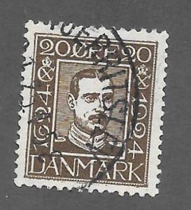 Denmark Scott 172 Used 20o Christian X stamp 2018 CV $7.00