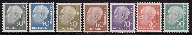 Germany 755 - 761 set VF-OG-NH scv $ 38 ! see pic !