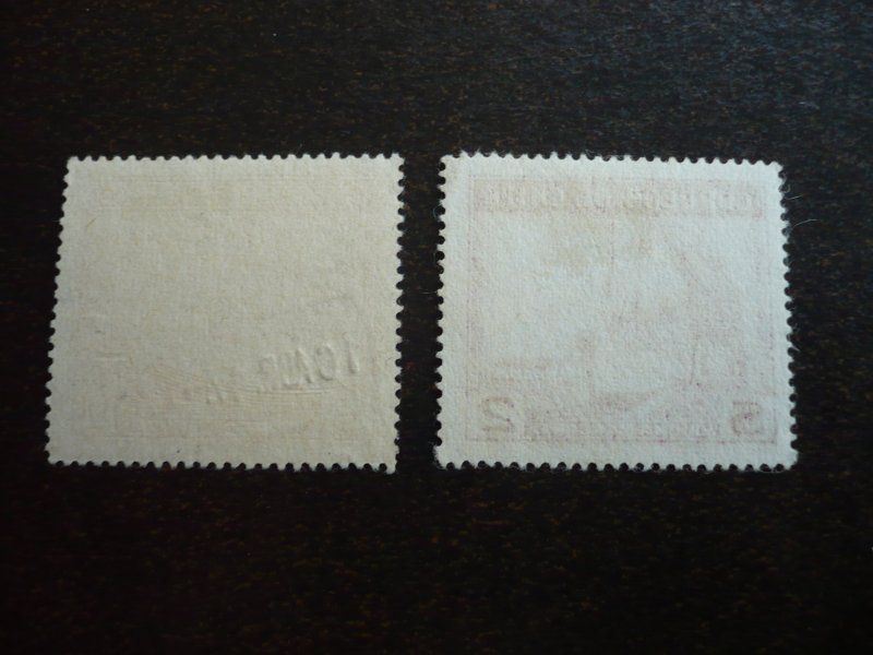 Stamps - Chile - Scott# 205, 207 - Used Part Set of 2 Stamps