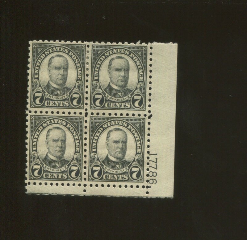 United States Postage Stamp #588 MH VF Plate No. 17786 Block of 4