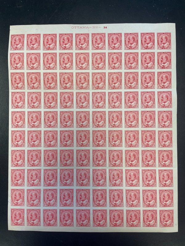 Canada #90a Extra Fine Never Hinged Plate #14 Full Sheet Of 100 - Hinged At 100