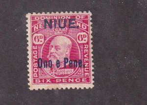 NIUE # 11 VF-MH SURCHARGED ON NZ 6d KEV11 CAT VALUE $20
