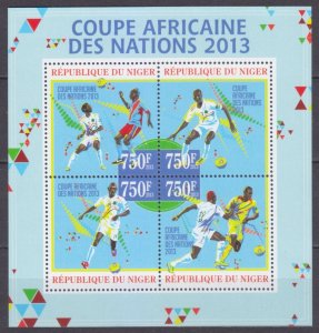 2013 Niger 2232-2235KL Soccer 12,00 €