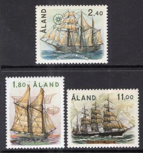 Aland 31-33 Sailing Ships MNH VF
