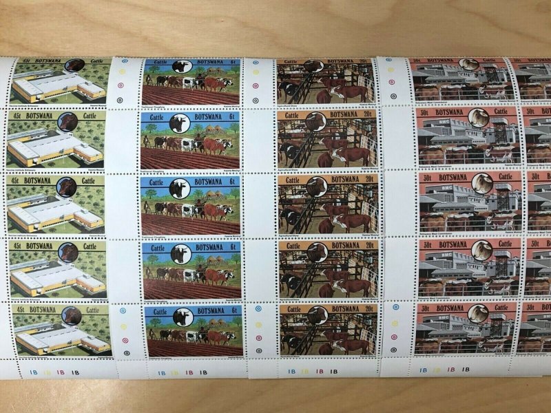 Botswana 1981 - SC#285-8 - Cattle, Cows - 100 Sets of 4 values Half sheets - MNH