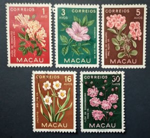 Macao 372-4 (M), 376-7 (U), 1953 bright and beautiful