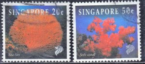 SINGAPORE SC #675+680 **USED**  1994 MARINE LIFE  SEE SCAN