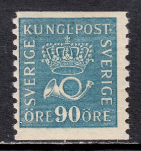 SWEDEN — SCOTT 152 — 1925 90o LT. BLUE CROWN & POST HORN — MH — SCV $60 