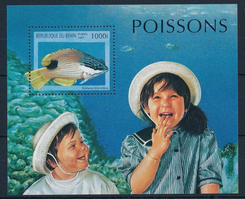 [31401] Benin 1997 Marine Life Children Fish MNH  Sheet