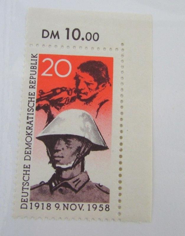 1958 Germany DDR SC #416 SOLDIER & WORKER MNH stamp