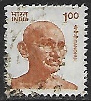 India # 916 - Mahatma Gandhi - used....{GR13}