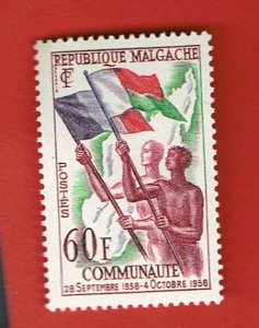 MADAGASCAR SCOTT#305 1959 60f FLAGS/MAP - MNH