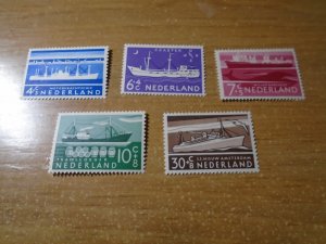 Netherlands  #  B306-10  MH