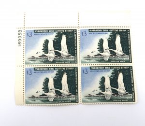 Scott #RW33 Federal Duck Plate Block of 4 OG NH