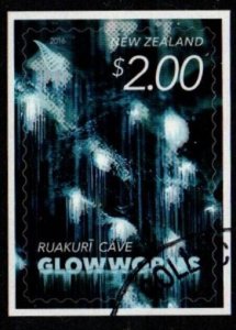 NEW ZEALAND SG3759 2016 GLOWWORMS ON WHITE PAPER  USED