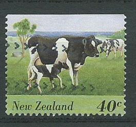 New Zealand SG 1897  VFU ex booklet top margin imperf