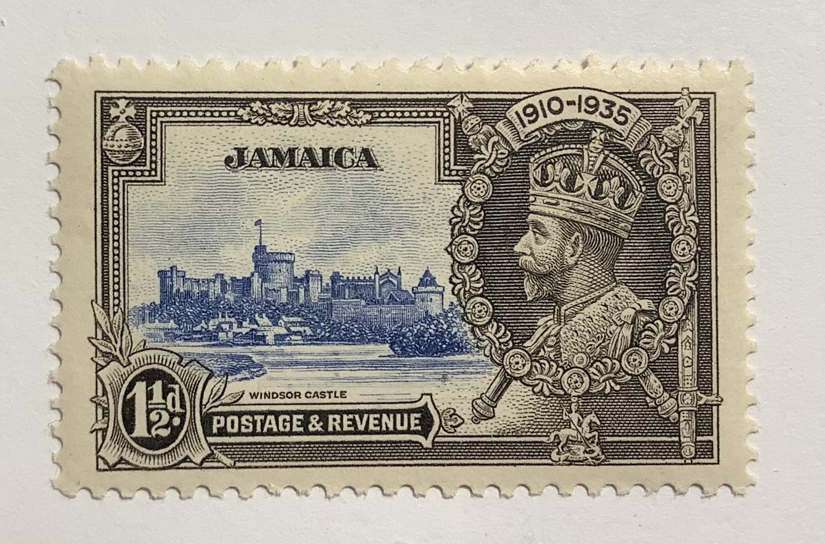 Jamaica 1935 Scott 110 MH 1.1/2p, Windsor castle & King V