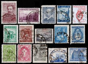 Argentina Scott 418 // 554 (1935-49) Used/Mint H G-F, CV $13.50 P