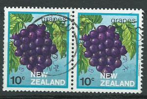 New Zealand SG 1283  VFU pair