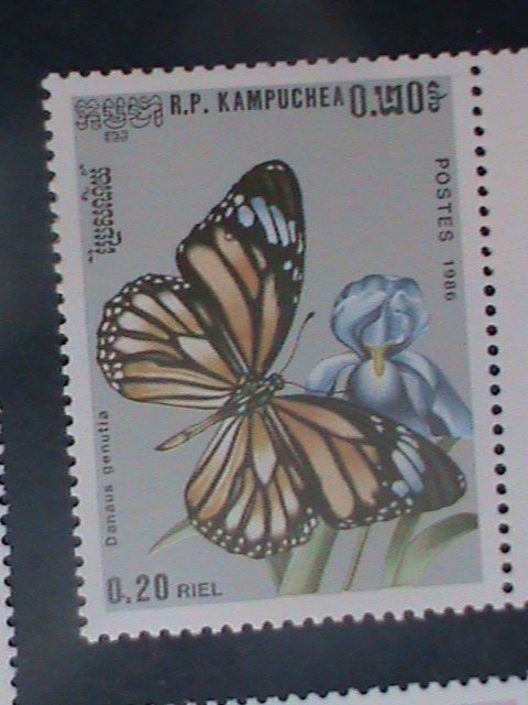 CAMBODIA-1986 SC#691-7-BEAUTIFUL LOVELY BUTTERFLY- MNH SET STAMP VERY FINE