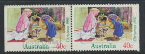 Australia SG 1383  Used pair  x booklet left/ right margins imperf - Christmas