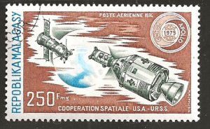 MALAGASY #C132 USED 250fr 1974