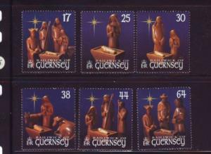 Guernsey Sc 697-2 1999 Christmas stamps NH