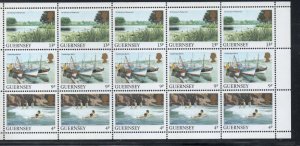 Guernsey Sc 294a 1984 views stamp booklet 5 x 4, 5 x 9 7 5 x 13 mint NH