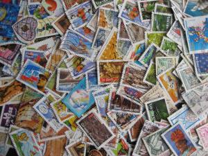 France collection 159 different mostly commemoratives soaked from kiloware!