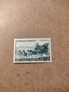 (4534) France Semi postal #B302