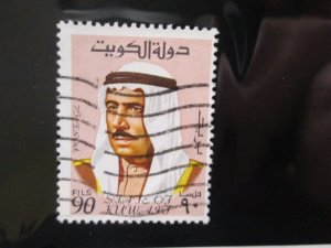 Kuwait #472 used  2022 SCV = $1.00