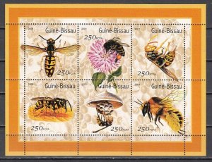 Guinea Bissau, Mi cat. 1132-1137 A. Honey Bees sheet.