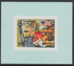 XG-E760 NIGER IND - American Bicent., 1976 Molly Pitcher 300F Imp MNH Sheet