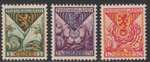 Netherlands #B9-11 Mint OG