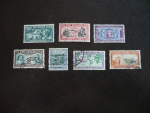 Stamps - New Zealand - Scott# 229-233,237,240- Used Part Set of 7 Stamps