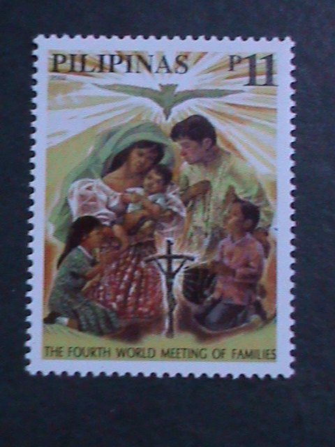 ​PHILIPPINES 2002-SC#21809-10 4TH WORLD MEETING OF FAMILY. MNH VERY FINE