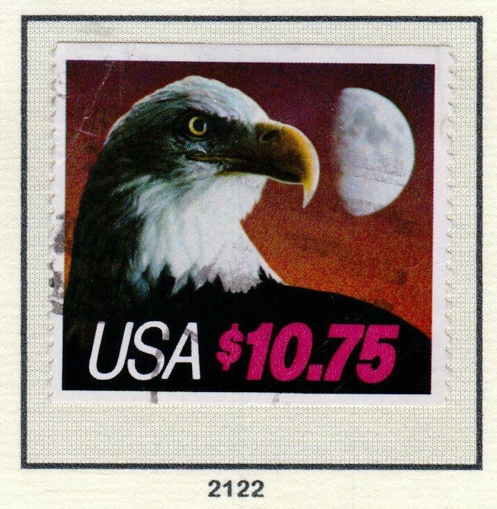 SC# 2122 - ($10.75) - Eagle & Half Moon - USED Single, perf 10 vert