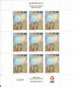 Greenland MNH 2014 Minisheet of 9 11.50k Man playing drum - Music - EUROPA