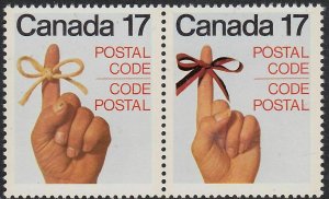 CANADA Sc# 816a  (815 816) CANADIAN POSTAL CODES mail Se tenant pair  1979 mnh