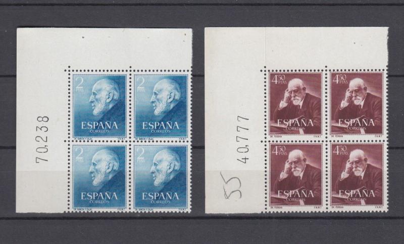 ESPAÑA 1952  Ed.1119/20** BLOQUE x4  Esquina Pliego Cajal y Ferran  MNH.