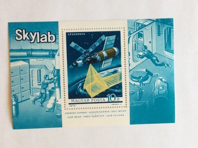 Hungary–1973–Single “Space” Air Post Mini-Sheet–SC#C346-MNH