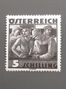 Austria 379 VF mint lightly hinged. Scott $ 32.50