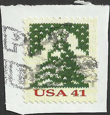 # 4212 USED KNIT CHRISTMAS TREE