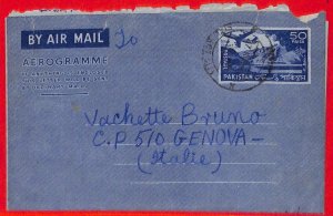 aa5162 - PAKISTAN - Postal History - POSTAL  STATIONERY Aerogramme to ITALY 1962